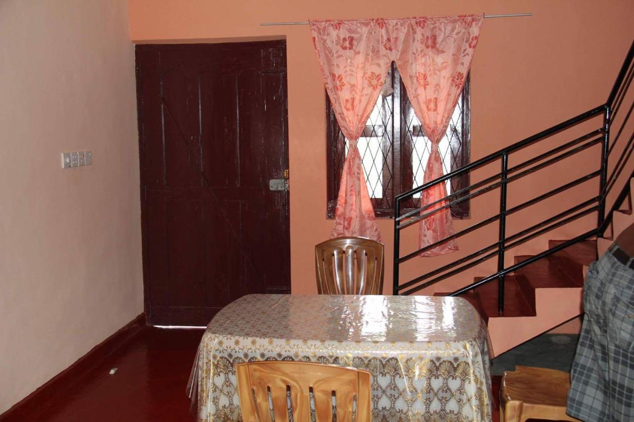 Batti Relax Point Villa & Rooms Batticaloa Extérieur photo